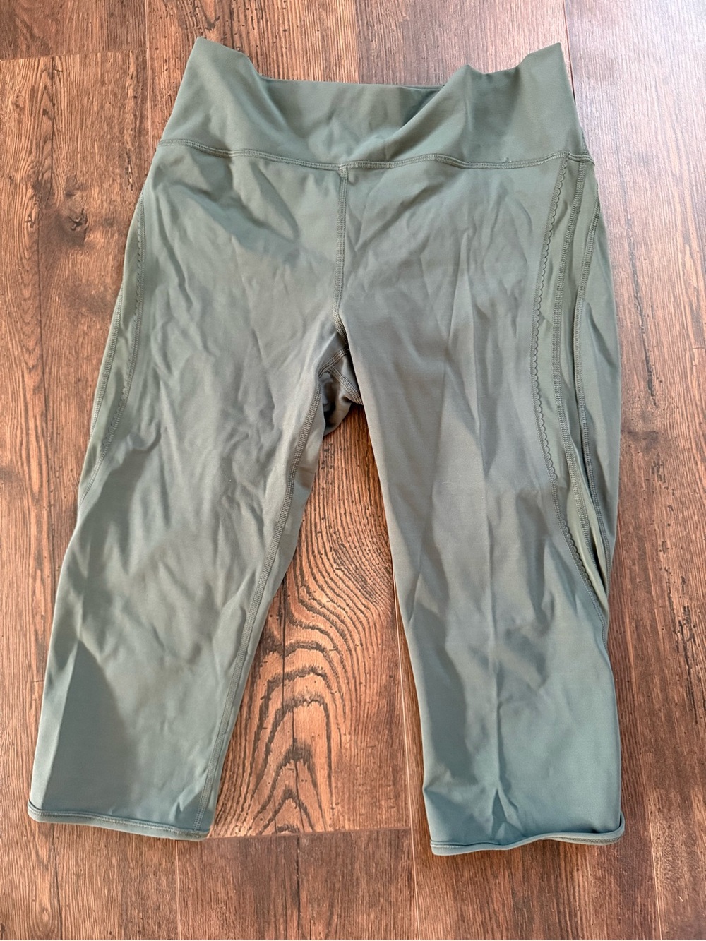 lululemon athletica Olive Green High-Rise Cropped Leggings